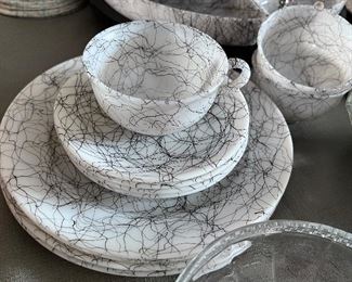 Vtg. Hazel Atlas white glass/black Spaghetti String Drizzle dish set