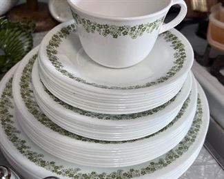 Corelle Livingware by Corning - Green Daisy pattern - 6 pc serving for 8 plus--2 serving bowls, serving plate,  cream & sugar, salt & pepper and butter dish w/lid