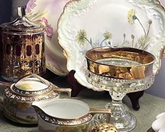 Vtg. gold embossed footed candy dish 