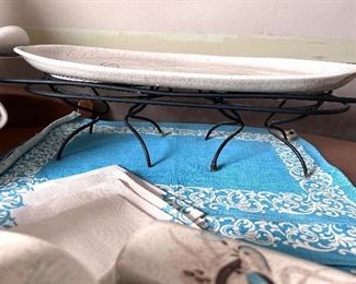 Rare Bob White, Red Wing Quail 20" serving tray w/wire rack and handles. WILL NOT BE DISCOUNTED 