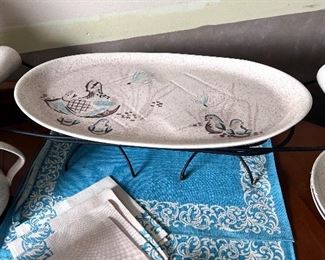 Rare Bob White, Red Wing Quail 20" serving tray w/wire rack and handles.   WILL NOT BE DISCOUNTED 