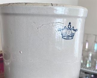 Vtg. Blue Crown Ransbottom Crock 1 gallon 