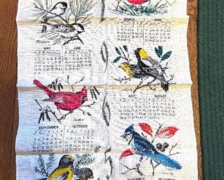 1965 Vtg unused dish towels 