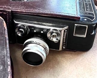 Vtg. Blaupunkt E-8 w/case