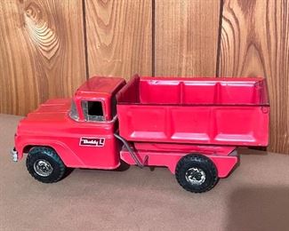 Vtg. Pressed steel Buddy L hydraulic dump truck