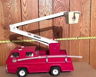 Vtg. pressed steel Tonka XR 101 - Snorkel truck w/hydrant