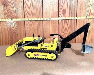 Vtg. pressed steel Tonka Trencher Backhoe loader