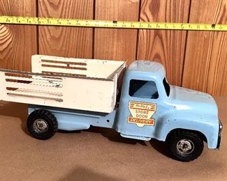 Vtg. pressed steel Buddy L Store Door Delivery truck