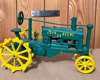 Vtg. Cast iron John Deere OP tractor