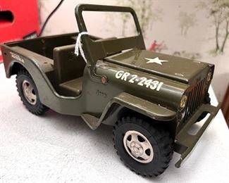 1 of 2 Vtg. Army Tonka Jeep - GR2-2431