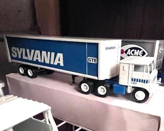 Winross Collection Semi Trucks - Sylvania