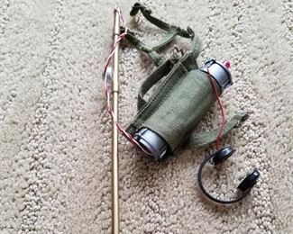 Vtg G.I. JOE Army Signal Corps AN/PRS Mine Metal Detector