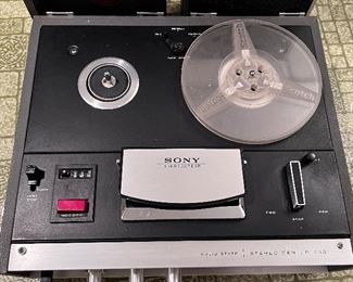 Vtg. Sony Tapecorder - Solid State Stereo Center 230 - Reel to Reel Sterecorder