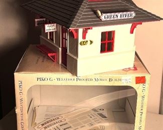 1 of 2 G Gauge scale Buildings