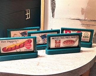 Lionel O Gauge signs