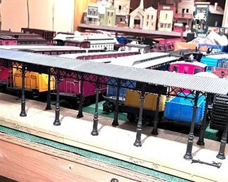 G Gauge scale station platform