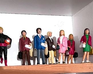 G Gauge scale people - SOME OF THE PEOPLE FIGURES MAY BE SOLD