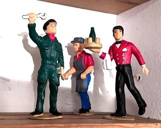 G Gauge scale people - SOME OF THE PEOPLE FIGURES MAY BE SOLD