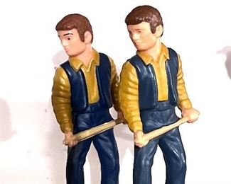 G Gauge scale people - SOME OF THE PEOPLE FIGURES MAY BE SOLD