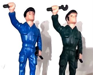 G Gauge scale people - SOME OF THE PEOPLE FIGURES MAY BE SOLD