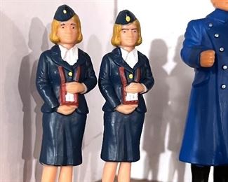 G Gauge scale people - SOME OF THE PEOPLE FIGURES MAY BE SOLD