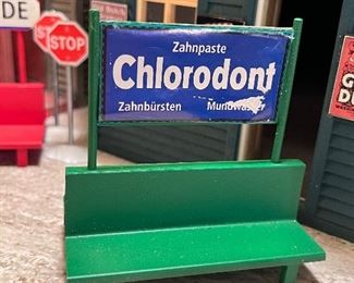 G scale signs - SOME OF THE TRAIN SIGNS MAY BE SOLD