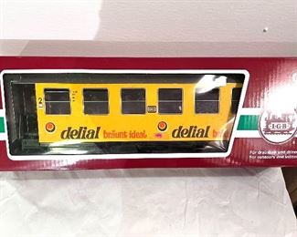 G Scale - LGB - Delial Braunt ideal Passenger car 33703