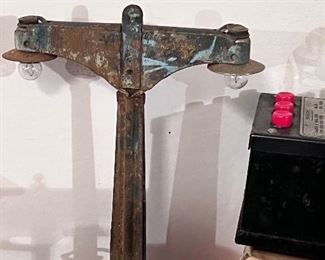 Pre-War O Gauge - Lionel - SOME OF THE TRAINS AND PARTS MAY BE SOLD