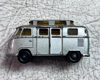 Matchbox #34 Volkswagen Camper Truck by Lesney