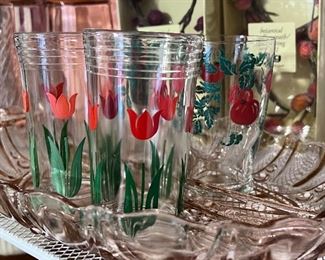 2 Tulip jelly jar glasses