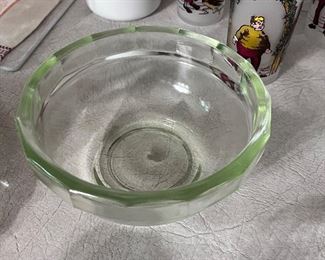 Vtg. Green Vaseline bowl