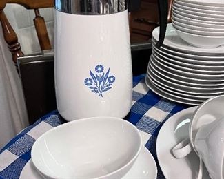 Vtg. Corning Ware Corn Flower coffee percolator