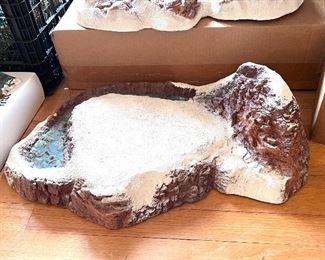 - SOME OF THE CHRISTMAS DEPT. 56 HOUSE AND ACCESSORIES MAY BE SOLD