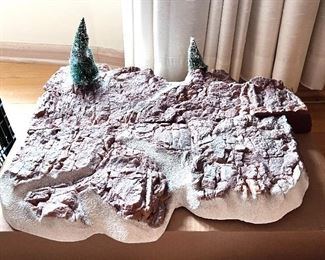 - SOME OF THE CHRISTMAS DEPT. 56 HOUSE AND ACCESSORIES MAY BE SOLD