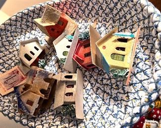 Vtg. Mini Cardboard Christmas houses