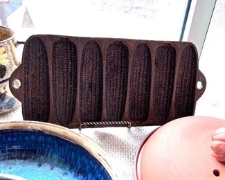 Cast iron corn pan
