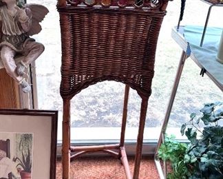 Wicker plant stand