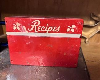 Tin recipes box