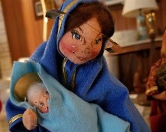 Annalee 7 pc Nativity set - Joseph, Mary, Jesus w/manger, 3 Wise Men, Cow and Sheep