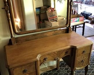 Antique vanity w/mirror