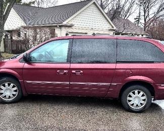 2007 Chrysler Town and Country Sport Van miles-132,703