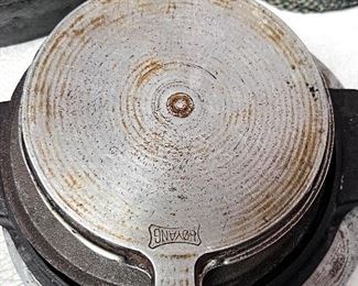 Vtg. Hoyang Pizzelle waffle cookie krumkake