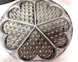 Vtg. Hoyang Pizzelle waffle cookie krumkake