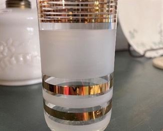 We’re looking for the gentleman who bought this glass and pitcher set from the Palatine sale. We have this lonely missing glass for you.