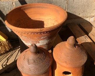 BB Craig Pottery Birdhouses