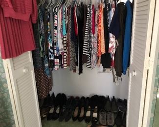 Nice Women’s Clothing 