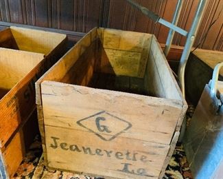 crates including an early Jeanerette crate