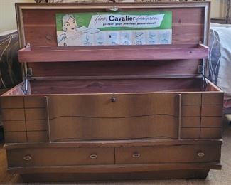 Cavalier Blanket Chest