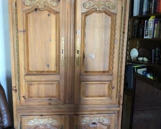 Armoire