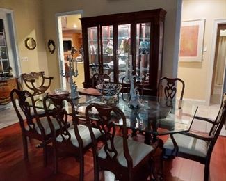 Pennsylvania House lighted breakfast, glass top table with 8 chairs